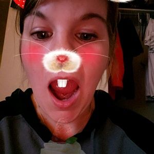 Meet your Posher, Amber